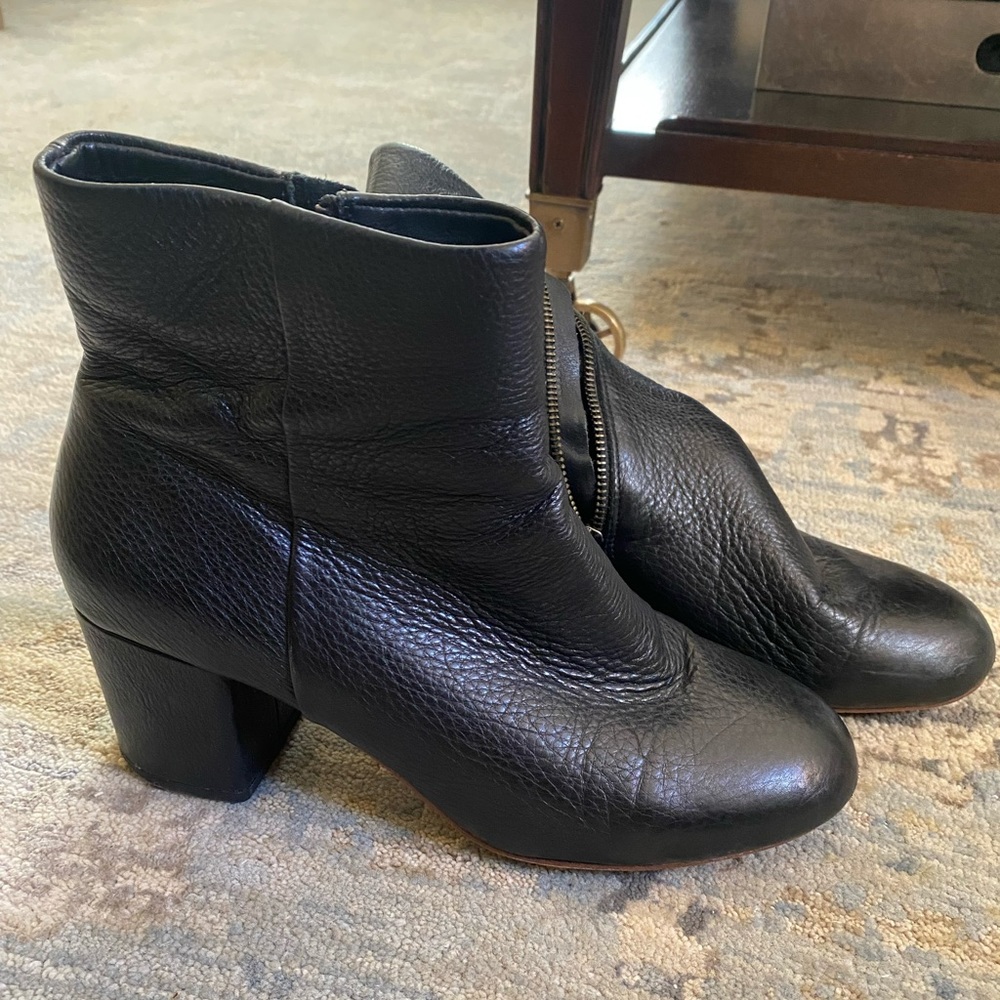 Splendid Nixie II Ankle Boot in Black